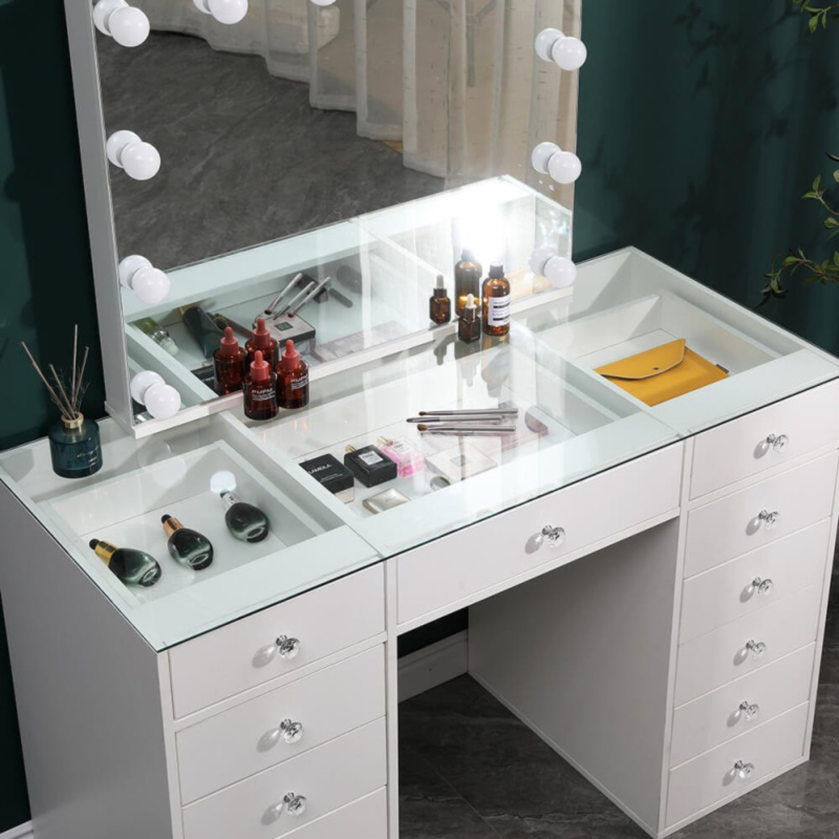 Mesa Toucador de Maquilhagem Branca com Tampo de Vidro Transparente e Espelho Parcial LED Sem Moldura Hollywood 120cm