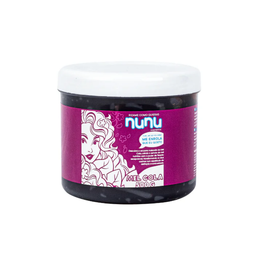 Mel Cola Nunu Cosmetics 500g, pote preto com rótulo rosa e tampa branca. Com extrato de mel, combina nutrição e alto poder de fixação para definir os cachos com luminosidade.