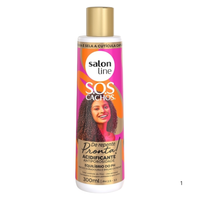 Acidificante Salon Line S.O.S Cachos De Repente Pronta! 300mL, frasco branco e tampa dourada. Com pH $2.5 - 3.5$, equilibra os fios e sela as cutículas, combatendo a porosidade.