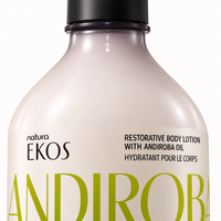 Natura Leite para o Corpo Ekos Andiroba 400ml — dettaglio etichetta. Immagine illustrativa generata con IA.