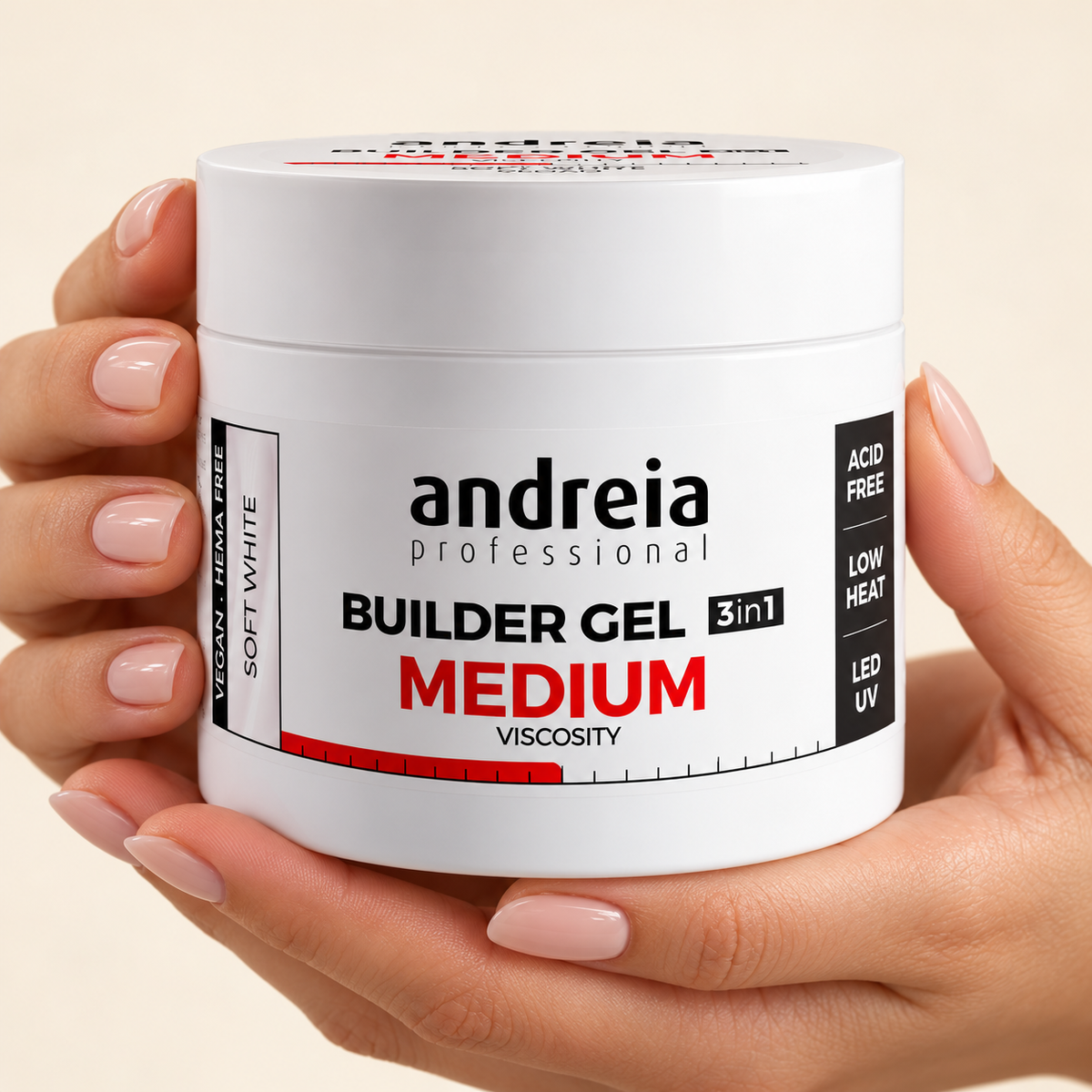 Andreia Builder Gel Medium Viscosity Soft White 200g — hand. Immagine illustrativa generata con IA.