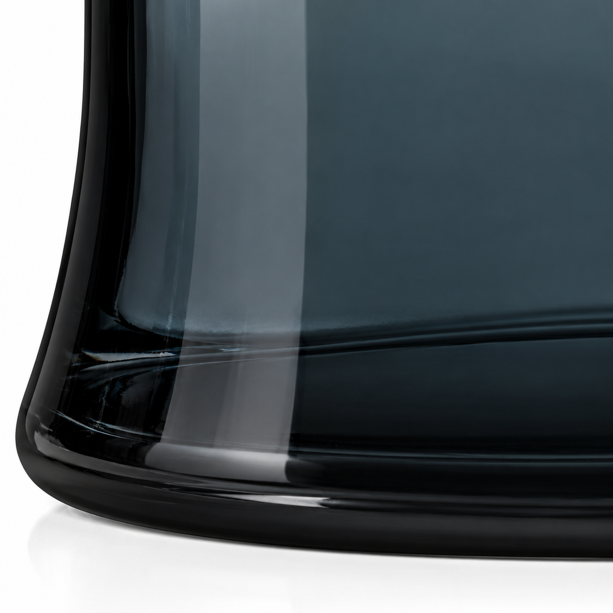 O Boticário Her Code 50 ml — detalhe da base de vidro