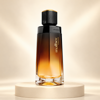 O Boticário Malbec Pure Gold 100ml – Flasche in einer Studiokulisse