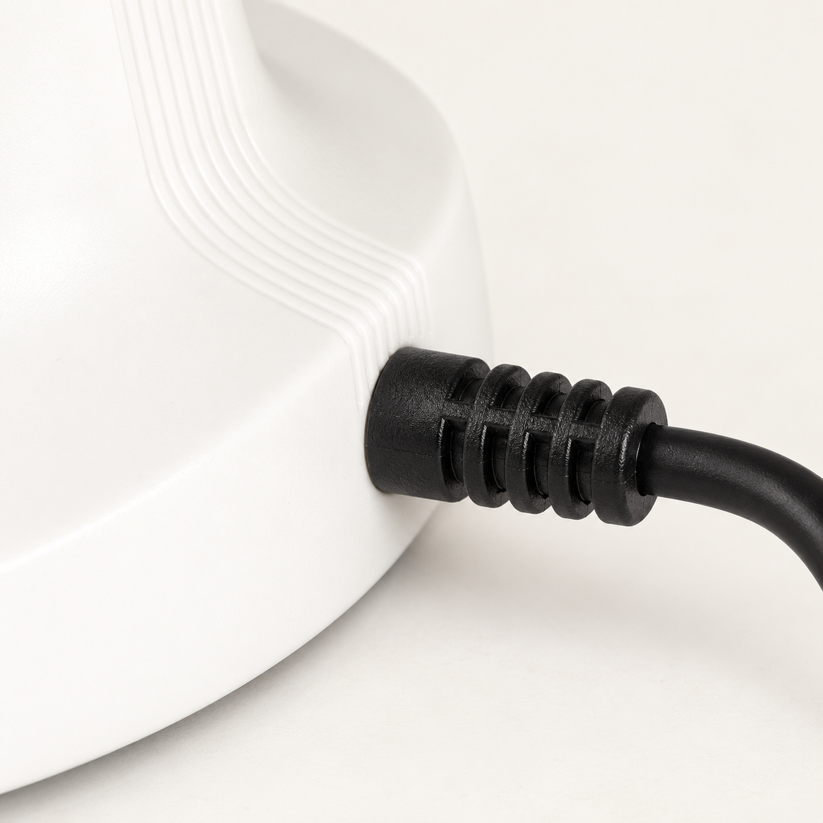 Moonslice Luminária LED para Manicure de Mesa - Labor — detalhe do produto