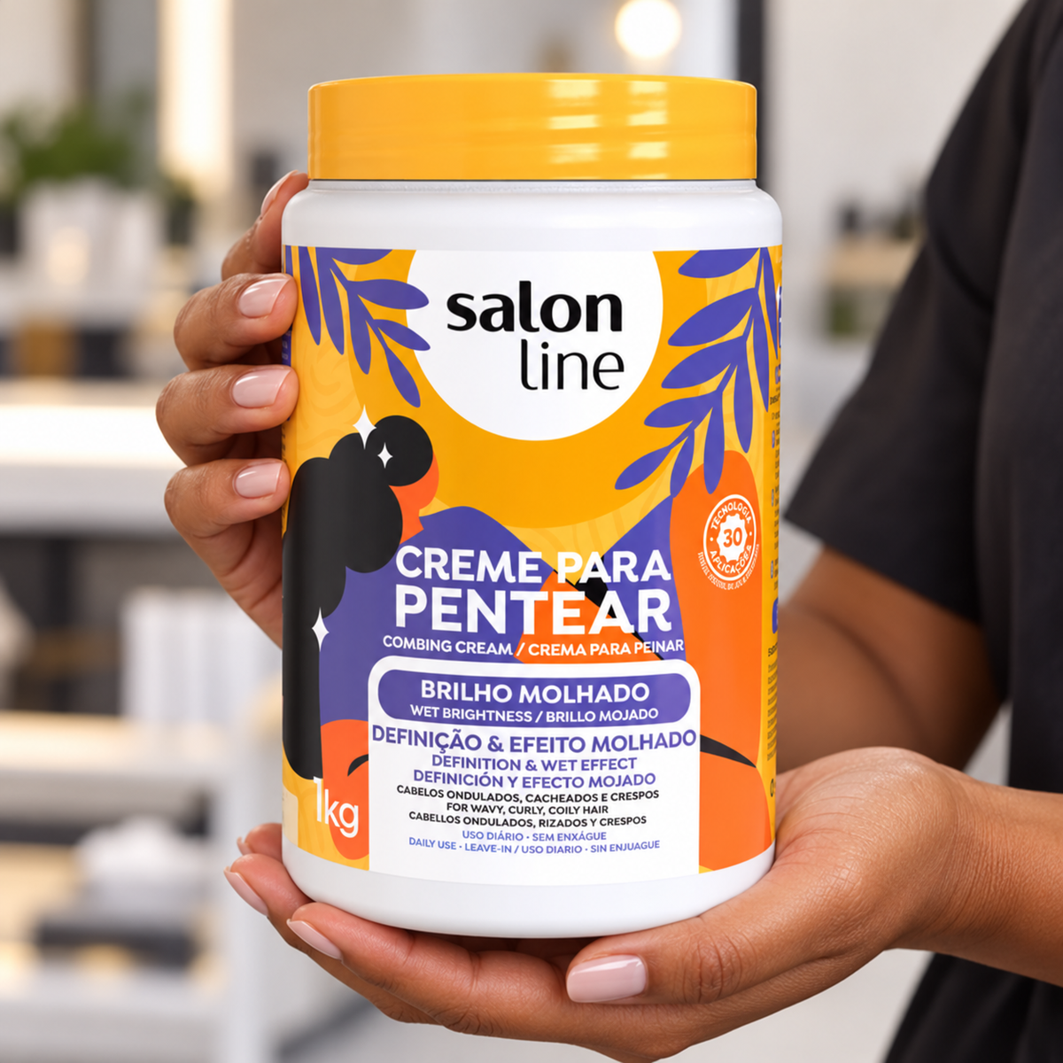 Salon Line Creme Pentear Brilho Molhado 1kg — ambientação ilustrativa